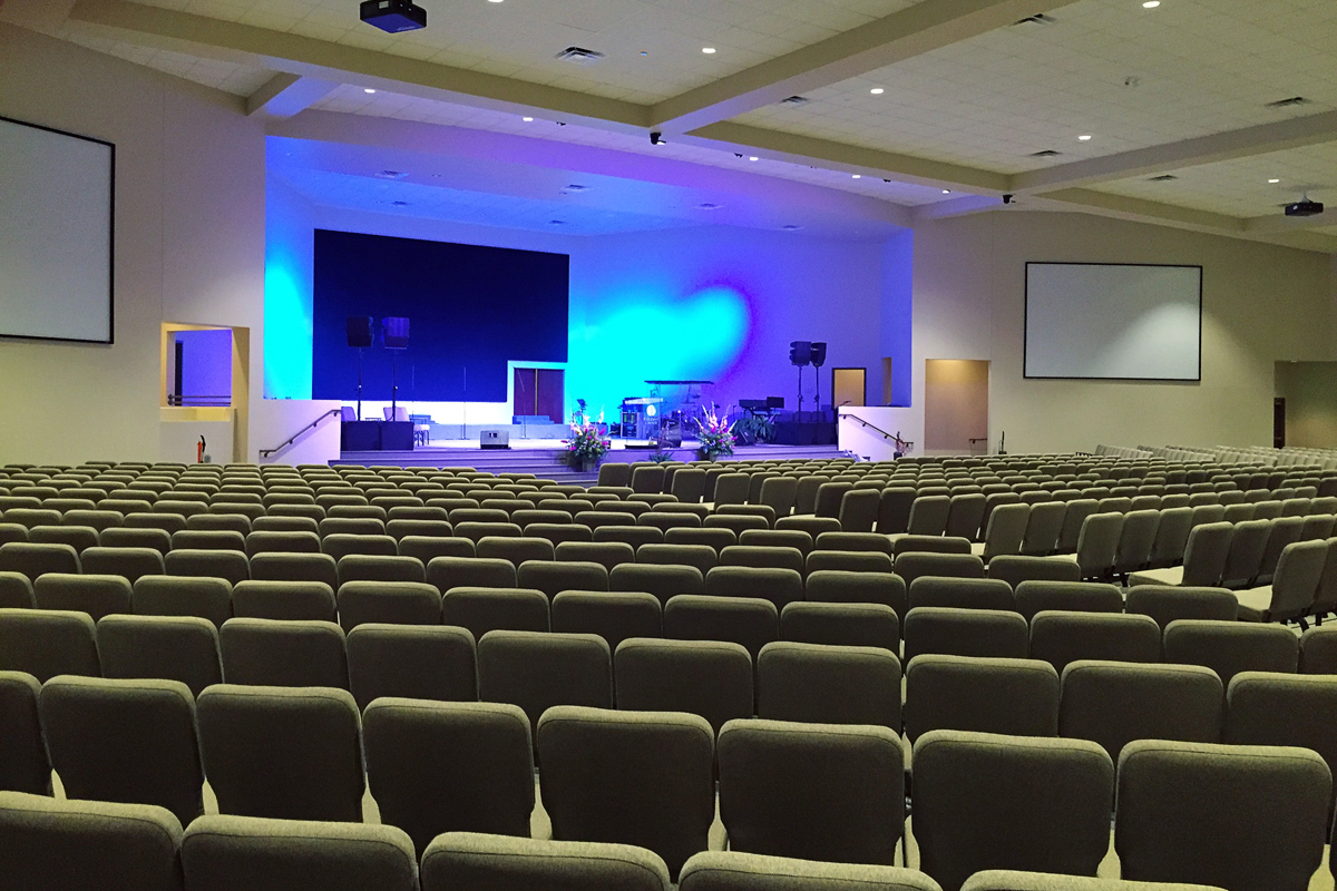 Parkway Church celebrates Easter Sunday in New Worship Center